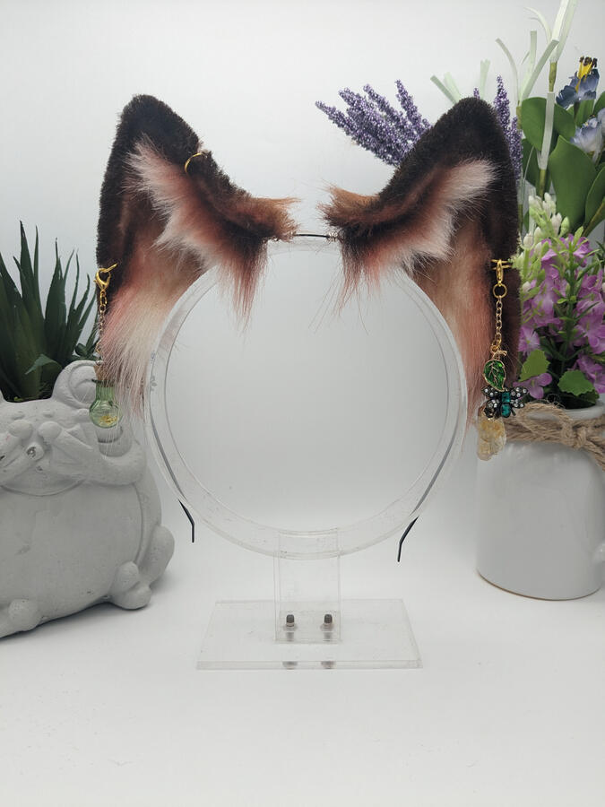 Fox ears
